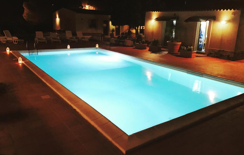 Locanda Rurale Santa Marta Авола Экстерьер фото